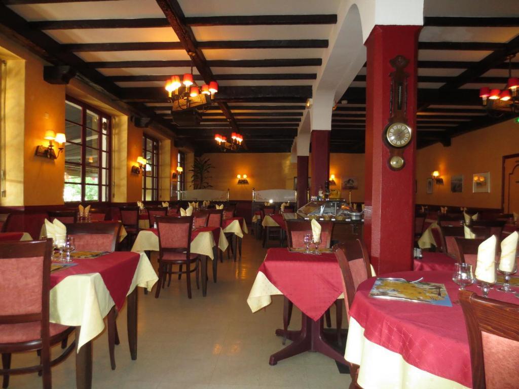 Hotellerie Du Centre Salies-du-Salat 外观 照片
