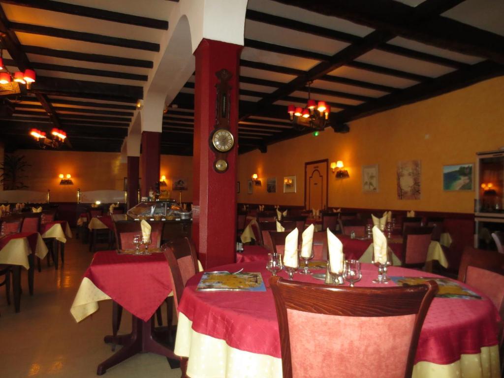 Hotellerie Du Centre Salies-du-Salat 外观 照片
